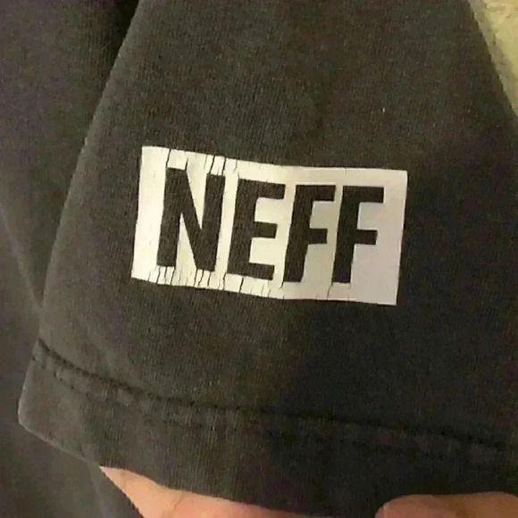 Neff M28 Mickey Mouse Walt Disney World Gray Shirt - Picture 3 of 5